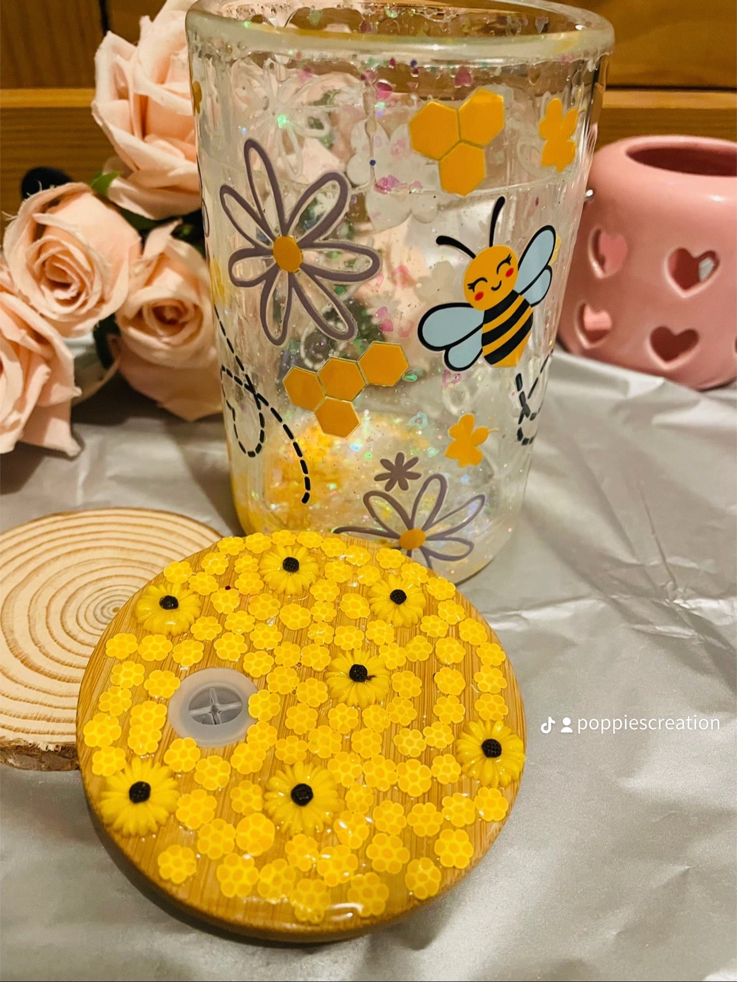 Bee tumbler glass can