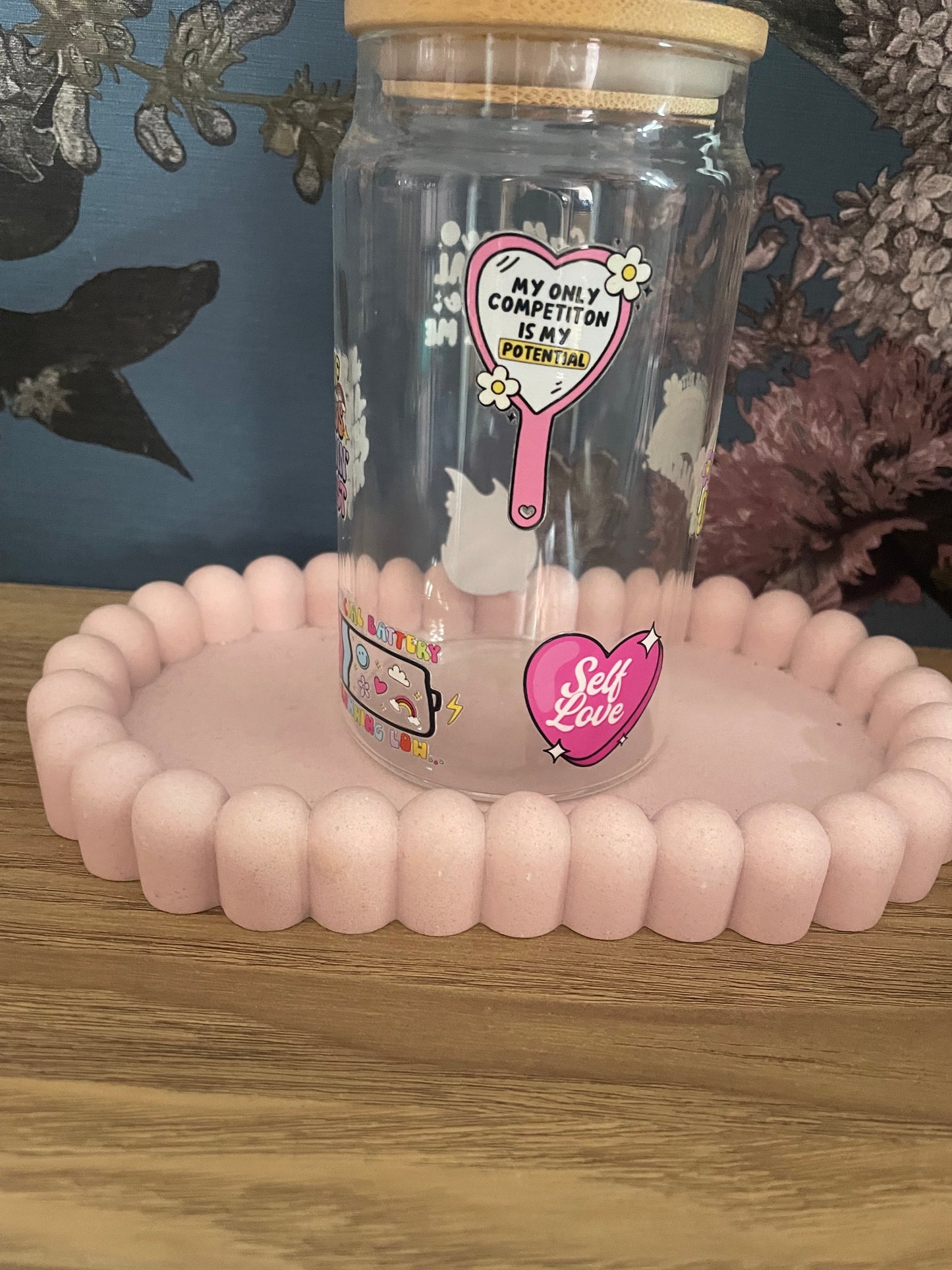 Positive cup