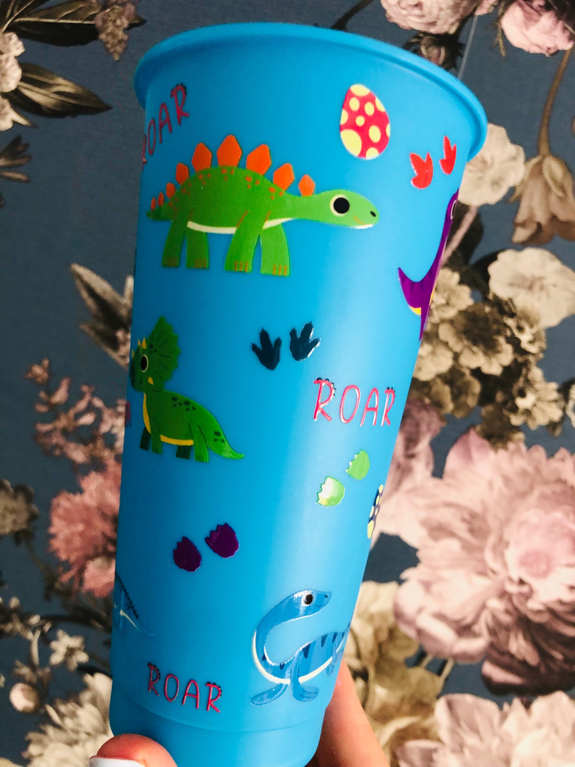 Dinosaur cold cup