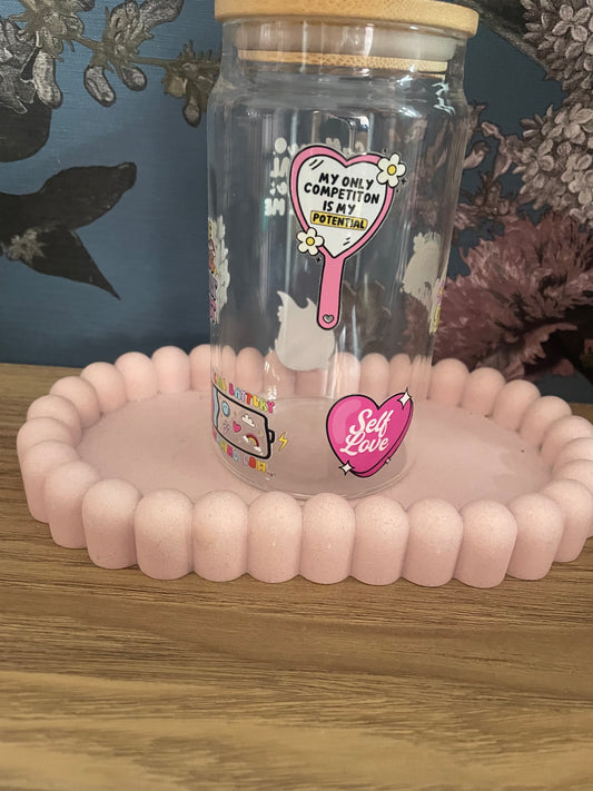 Positive cup